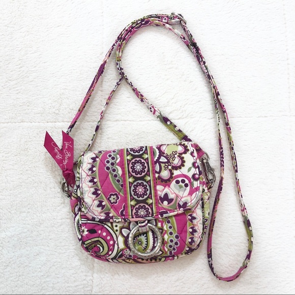 Vera Bradley Handbags - Vera Bradley small crossbody bag